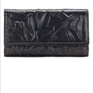 NWT Patricia Nash Trifold Wallet